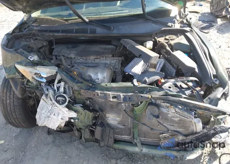 2010 Toyota Camry Le из США, поврежденный, VIN 4T1BF3EK1AU579475